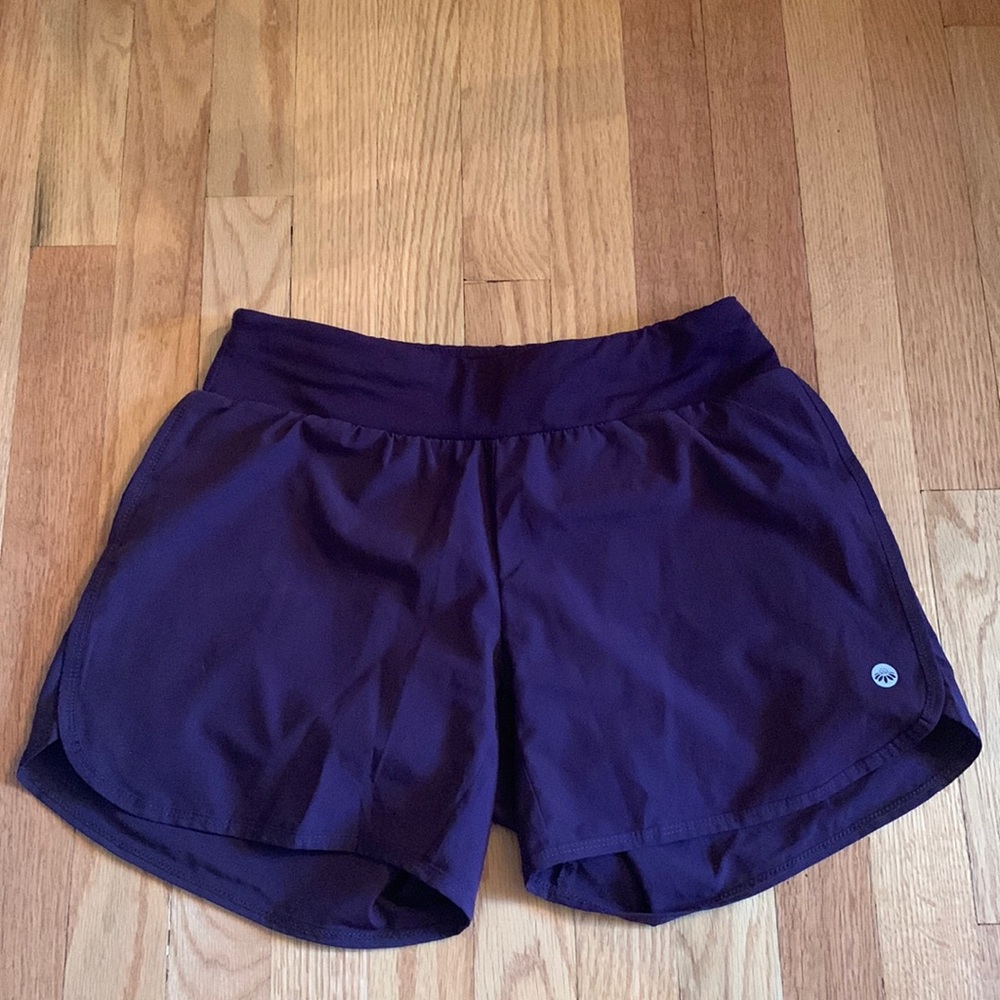 Senita Athletics swift shorts